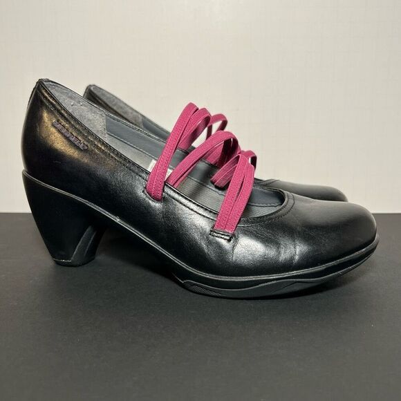Womens MERRELL Cycling Evera Cross Strap Black Leather Heels / Size 7 - Picture 1 of 8